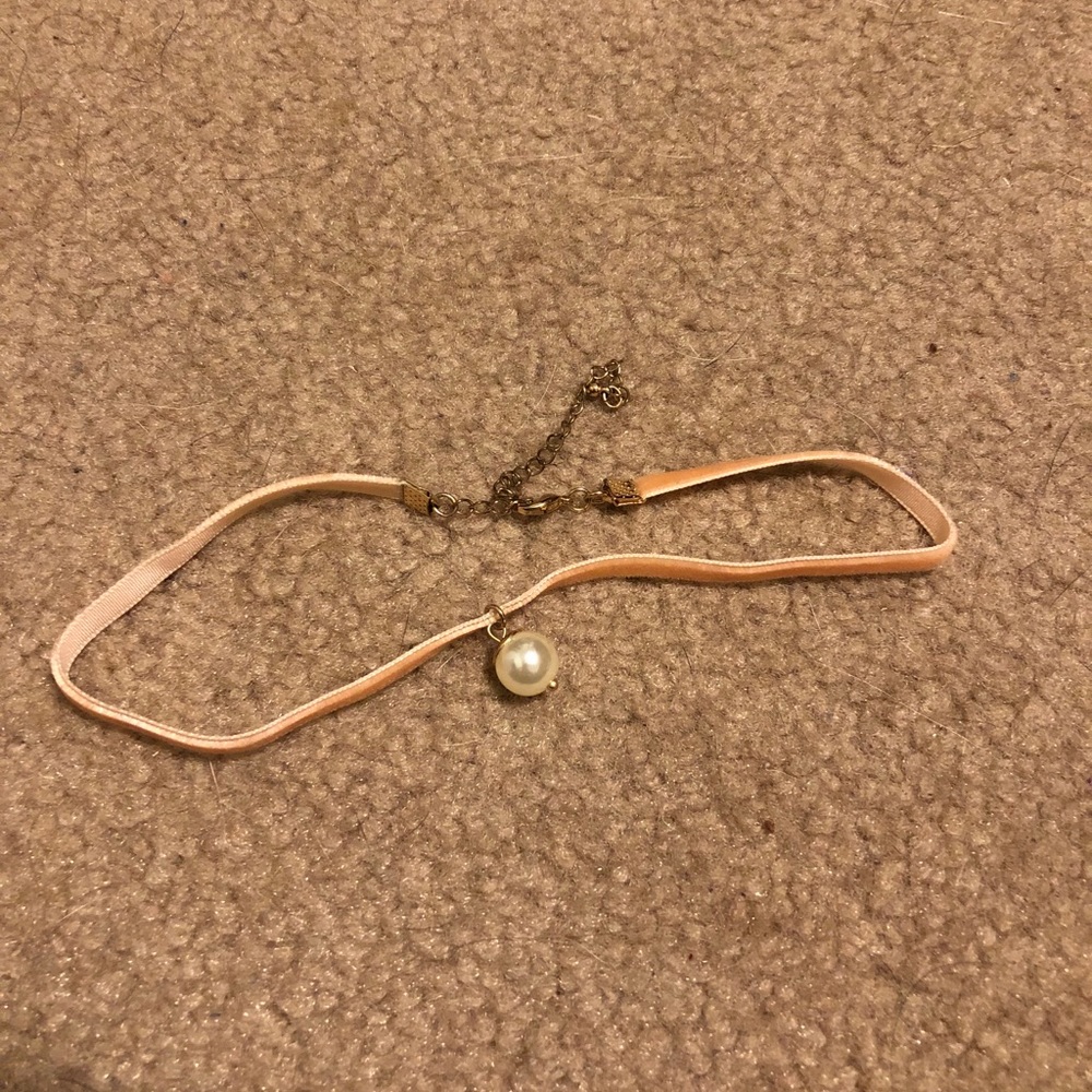 pink velvet pearl choker